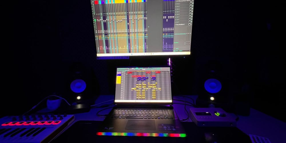 Diferencia entre mezcla y mastering en un estudio de grabación profesional